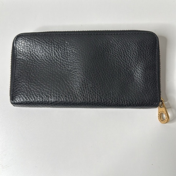 Marc by Marc Jacobs Leather Zip Around Wallet in Black w/Gold Hardware - Picture 4 of 8